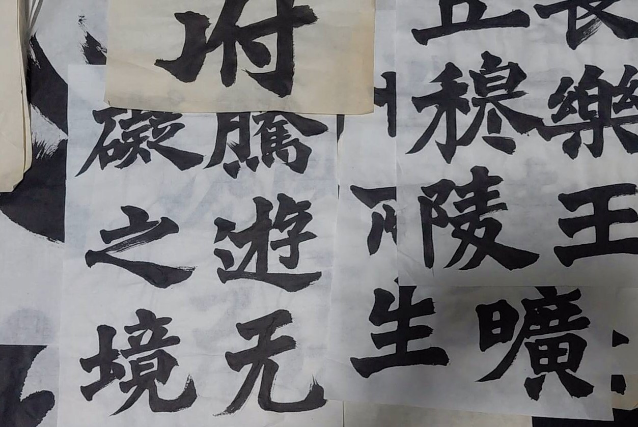 体験後の作品づくり！自分だけの作品を